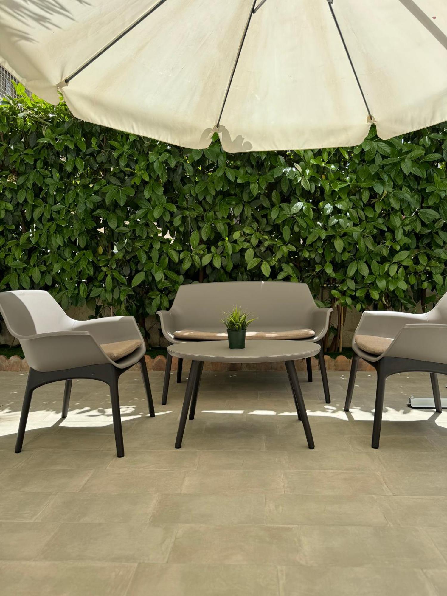 Apartment 5 Urban Garden House *